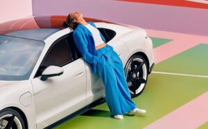 Iga Świątek w kampanii Porche - polska tenisistka ambasadorką luksusowej marki samochodów
