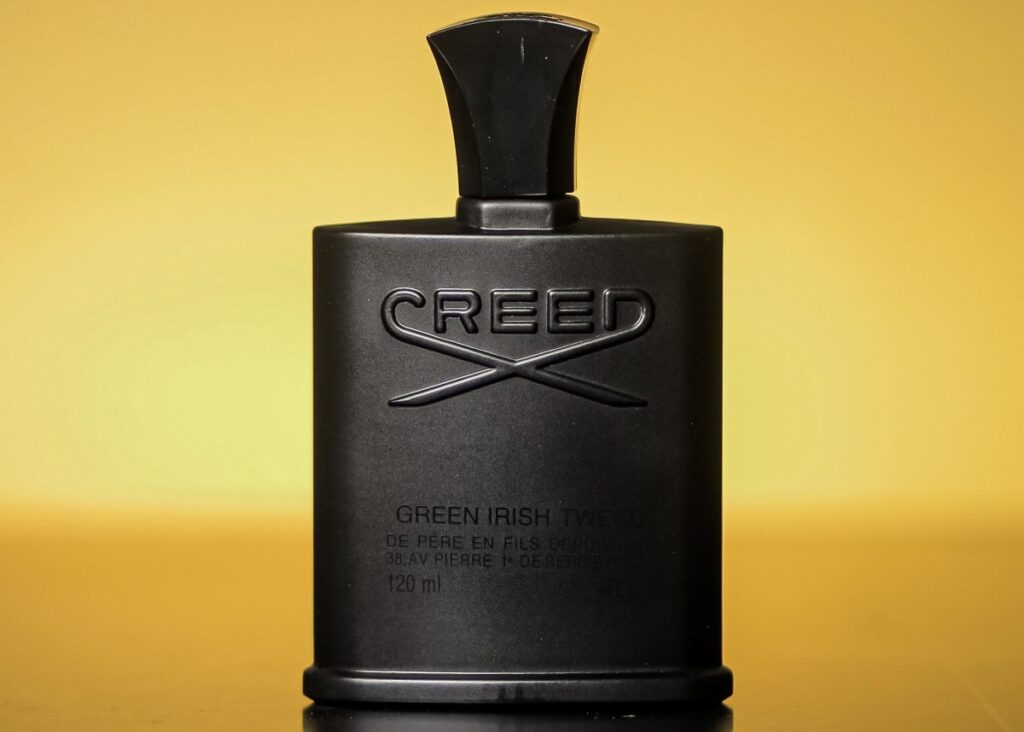 Kering przejmuje markę Creed