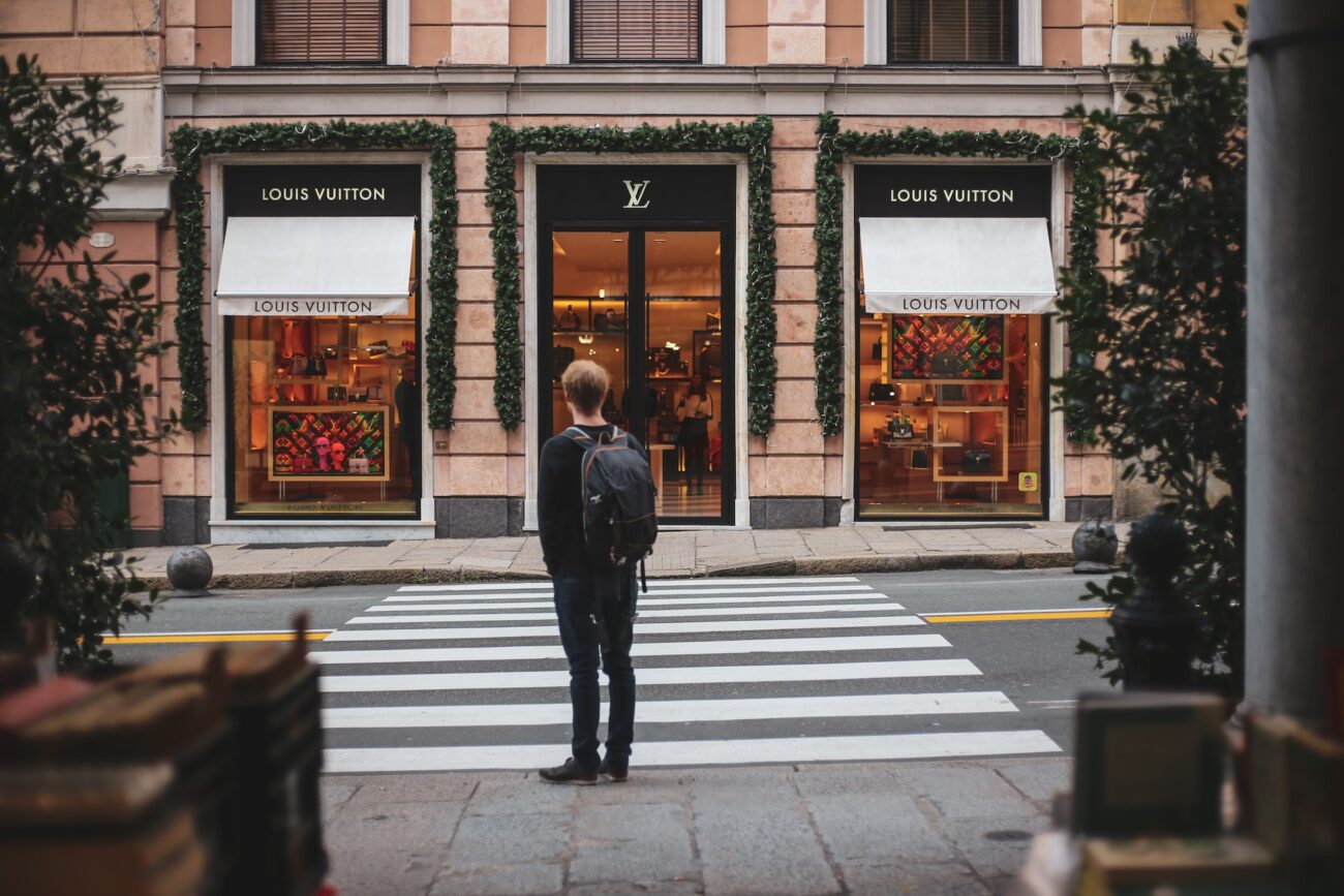 Bernard Arnault - kim są dzieci najbogatszego człowieka świata? Fot. Unsplash