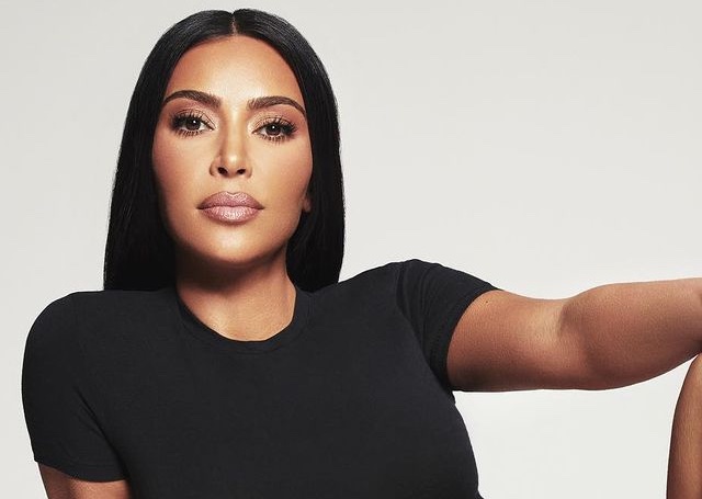 Kim Kardashian w butach Nike odcina się od Yeezy