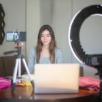 influencerka tworząca kontent do sieci