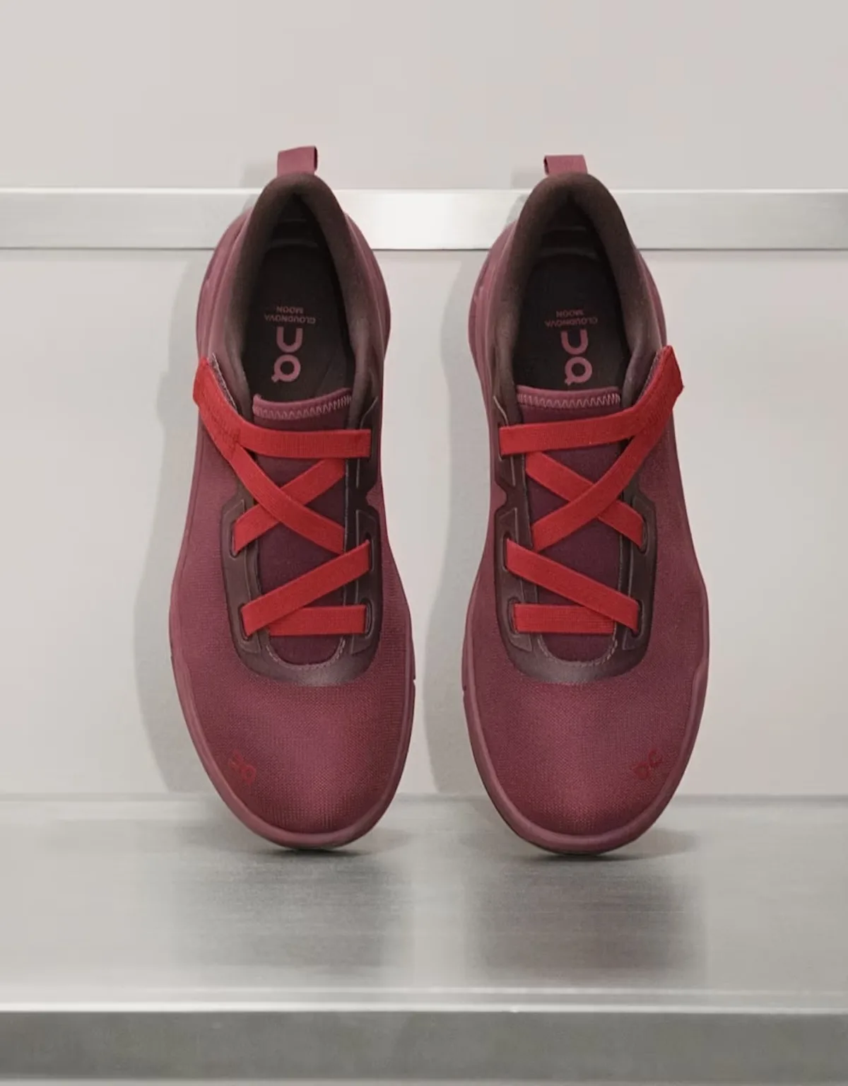 Obuwie z kolekcji Zendaya x On