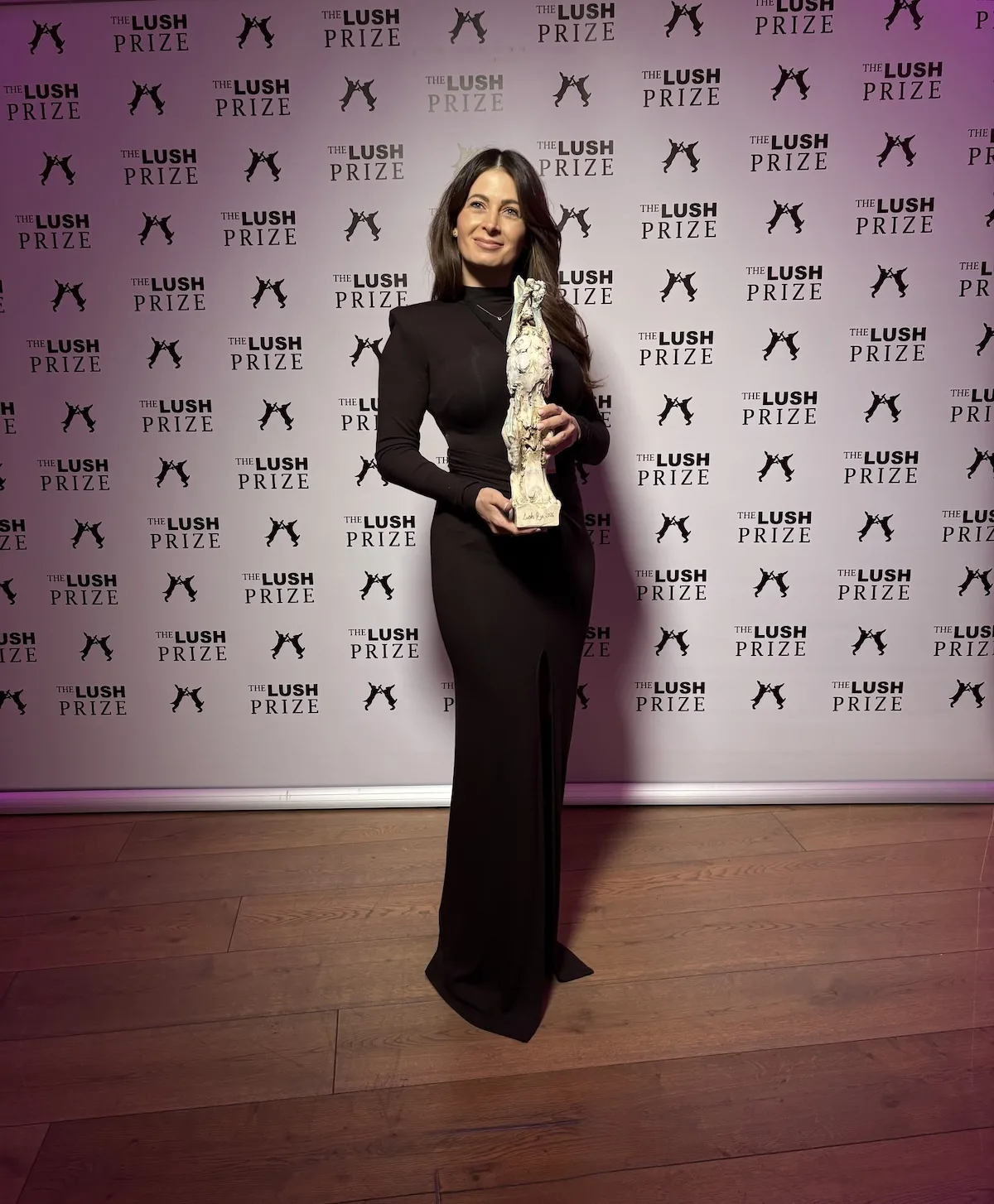 Dr Alicja Mikołajczyk podczas gali Lush Prize 2026. Badaczka z Gdańska odebrała historyczne wyróżnienie dla Polski.