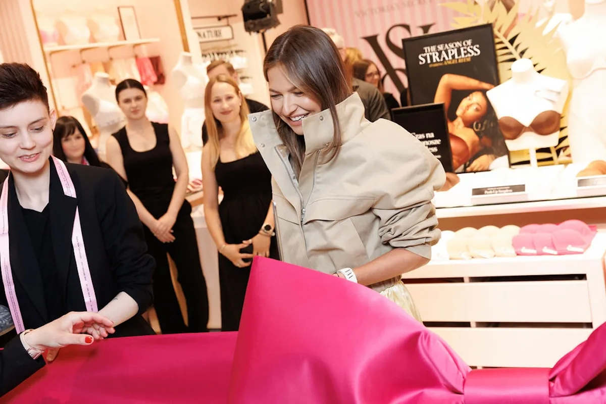 Anna Lewandowska na otwarciu Victoria's Secret