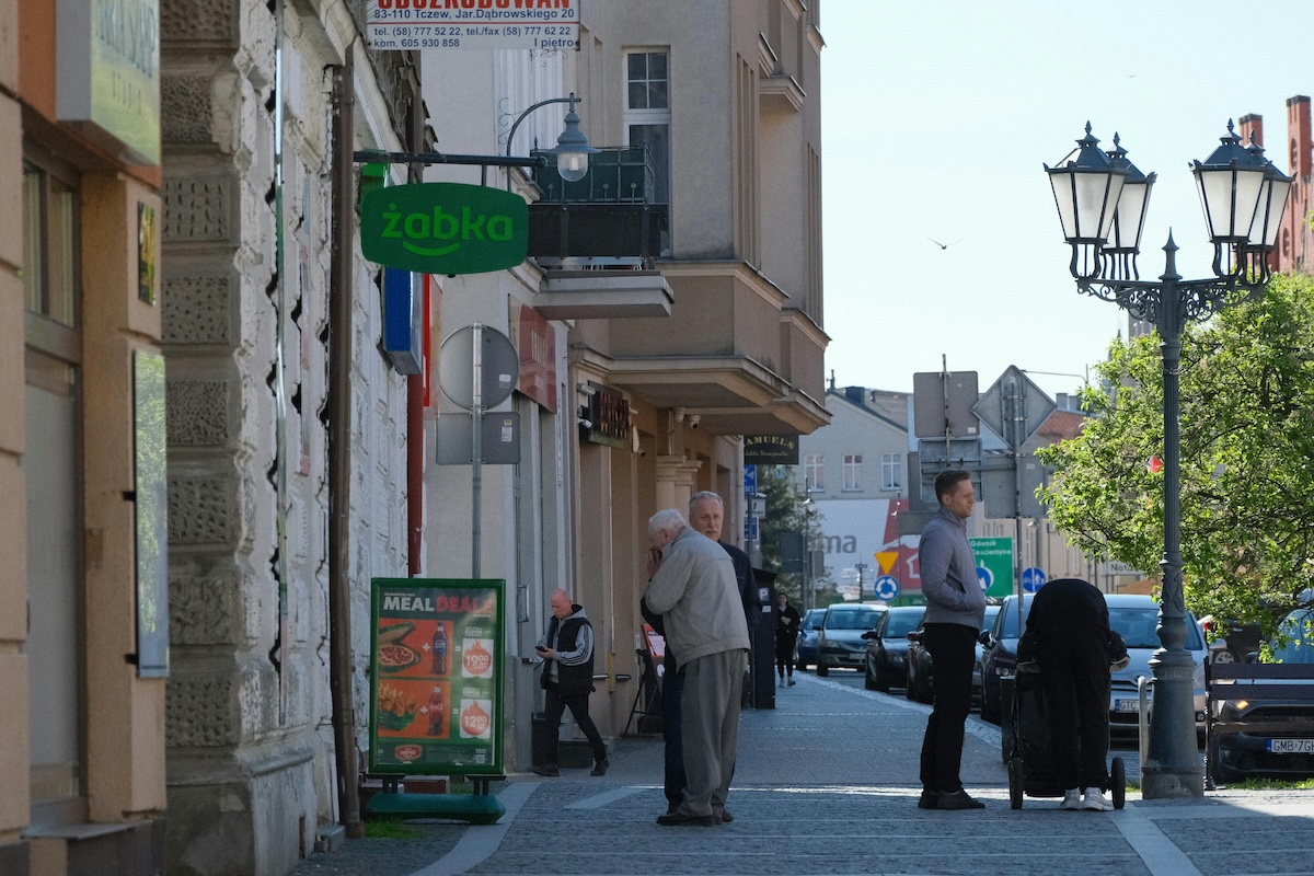 Do której otwarte sklepy 17 maja 2026 w niedzielę niehandlową