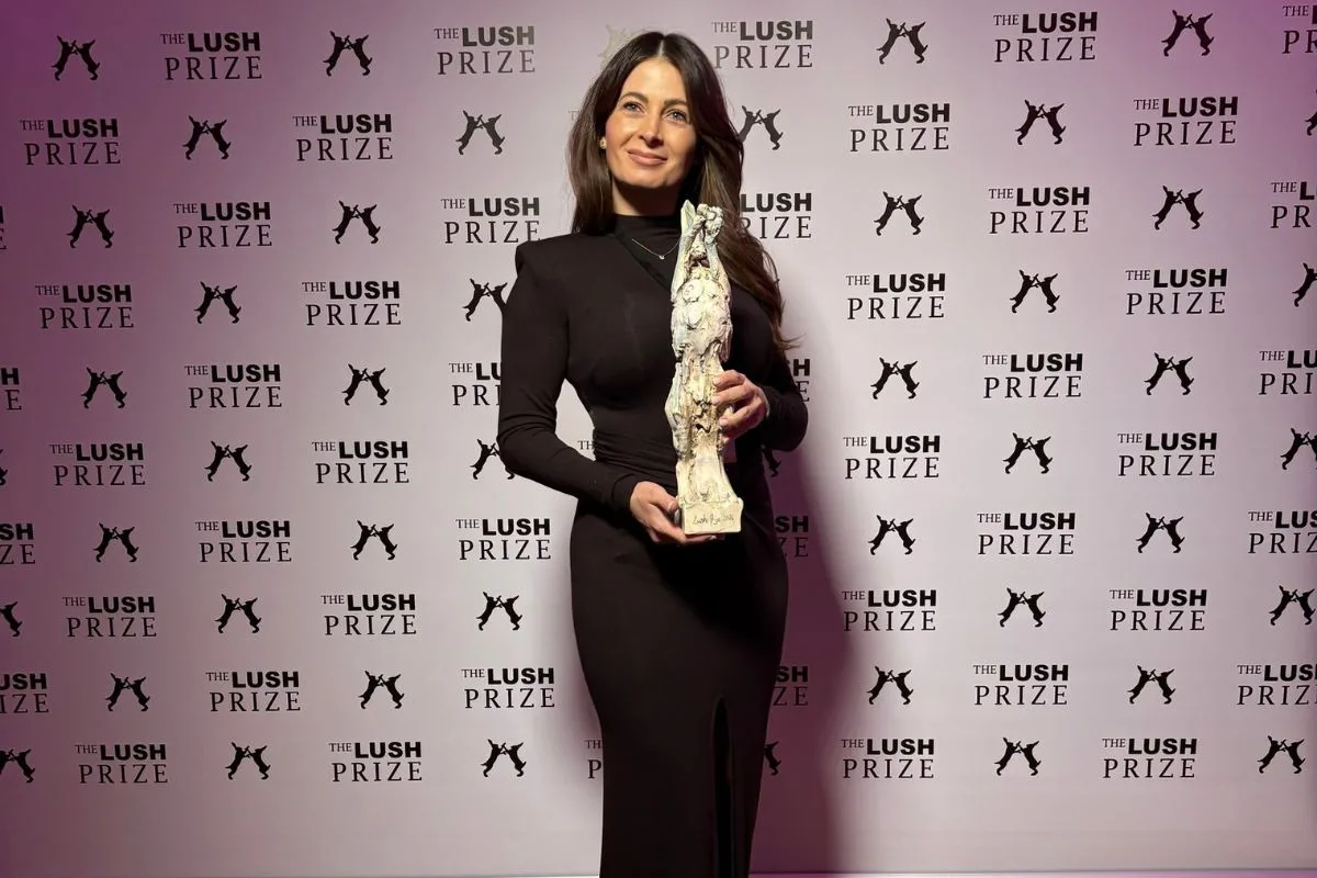 Dr Alicja Mikołajczyk z nagrodą Lush Prize 2026. Badaczka z Uniwersytetu Gdańskiego została pierwszą Polką wyróżnioną tym prestiżowym międzynarodowym awardem.