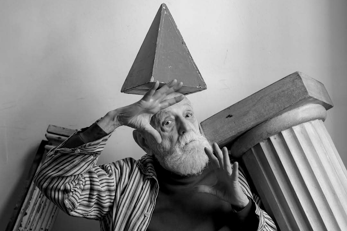 Duane Michals nie żyje. Był legendą fotografii mody.