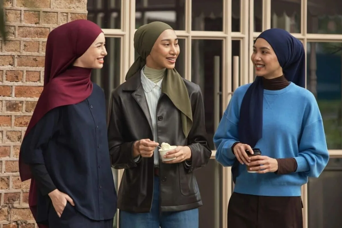 Uniqlo wprowadza własną linię hidżabów