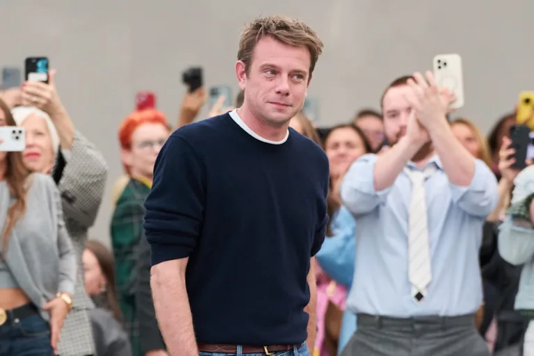 Jonathan Anderson x Zara? To koniec plotek o współpracy. JW Anderson komentuje
