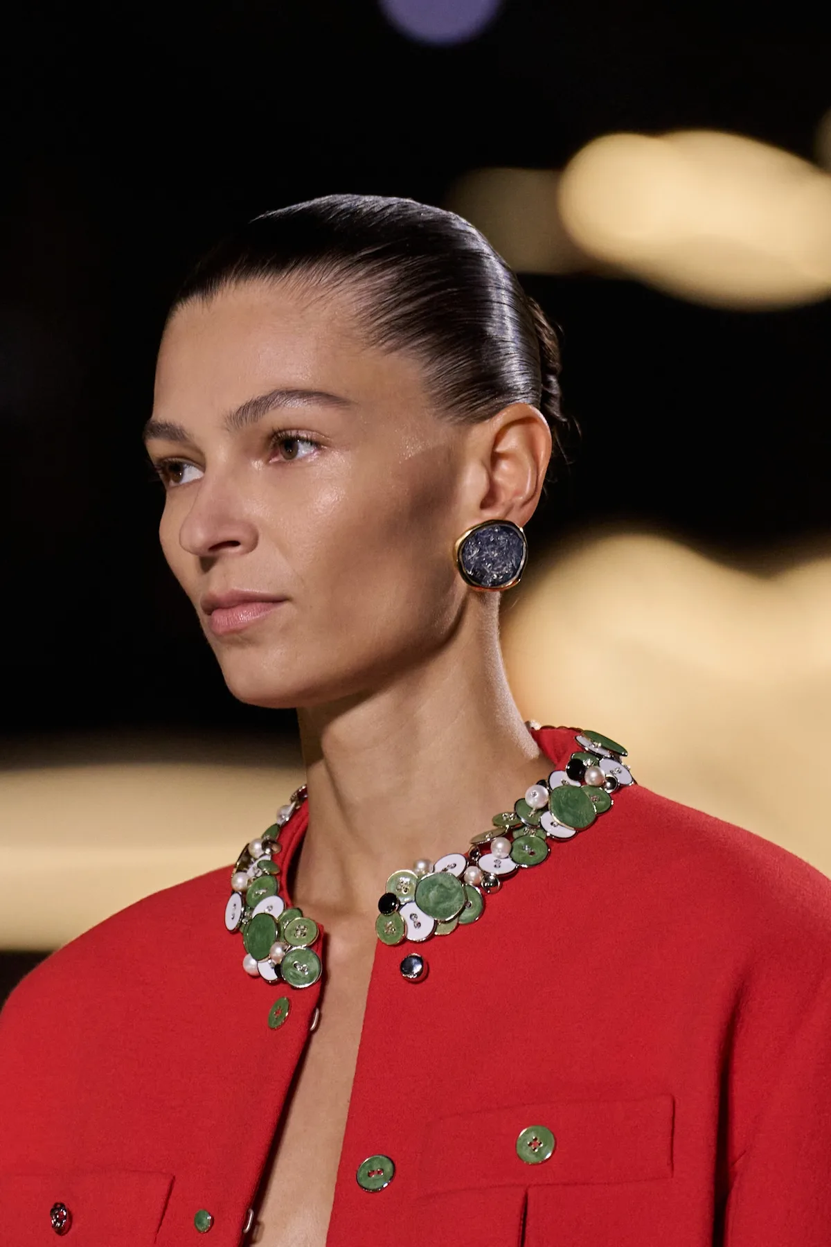 Emilia Nawarecka na wybiegu Chanel - zbliżenie
