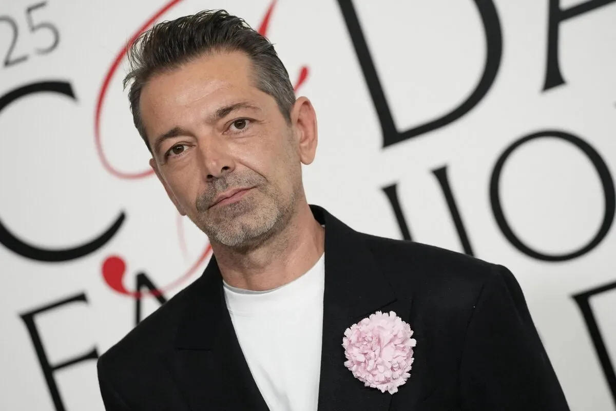 Pieter Mulier nowym dyrektorem kreatywnym Versace.