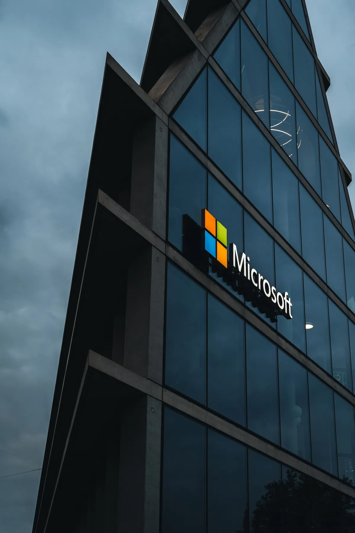 Microsoft zwolnienia